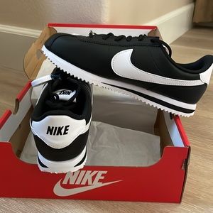 Nike Cortez Black and White Size 8